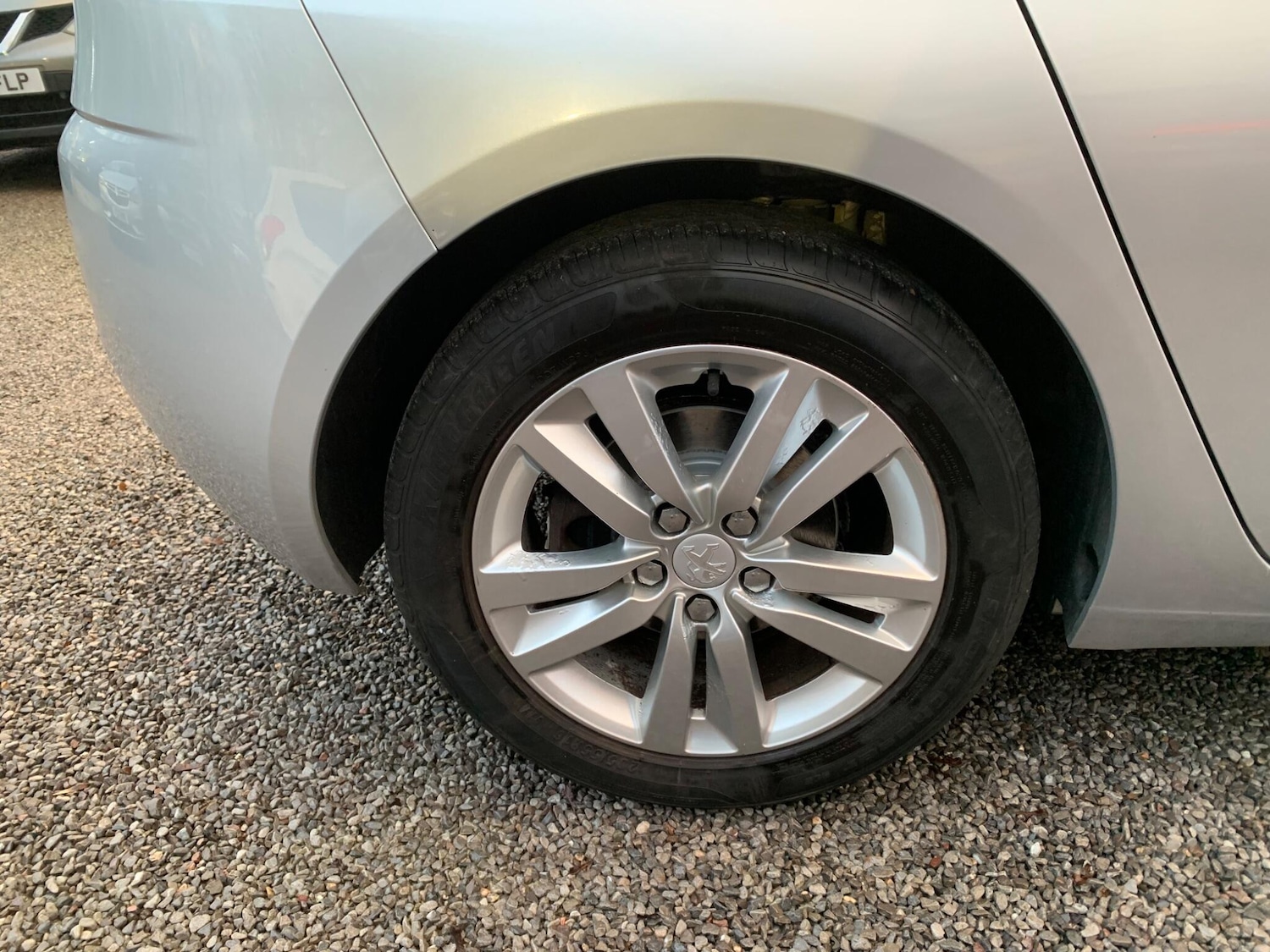 Used Peugeot 308 2014 for sale - 77395949: Photo 61