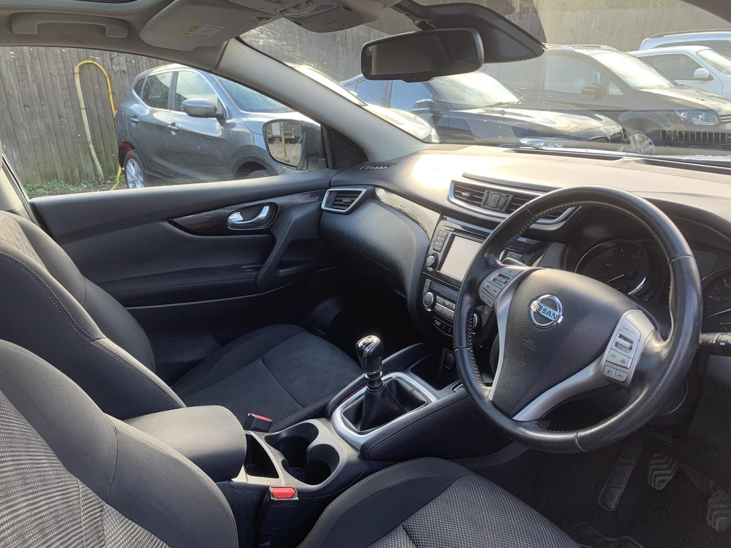 Used Nissan Qashqai 2017 for sale - 77897937: Photo 14