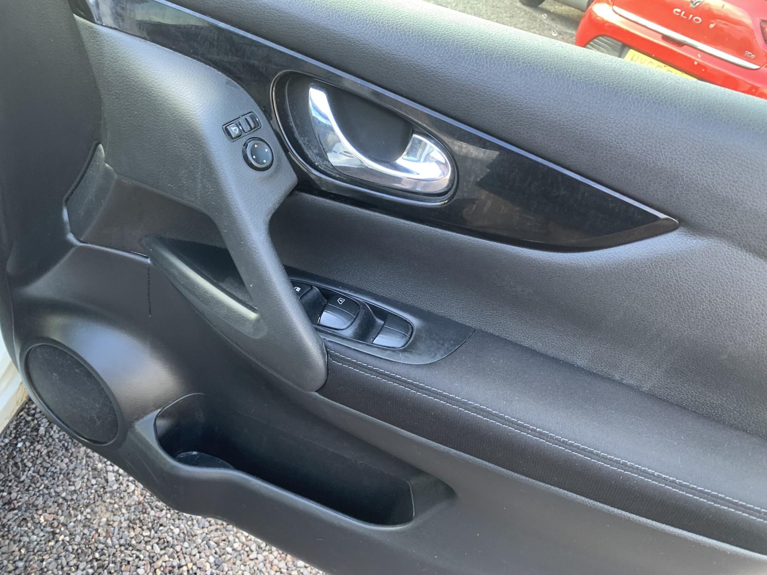 Used Nissan Qashqai 2017 for sale - 77897937: Photo 19