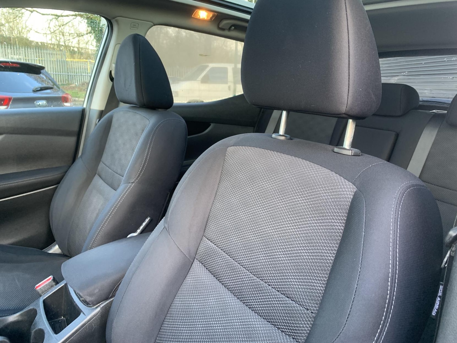 Used Nissan Qashqai 2017 for sale - 77897937: Photo 38