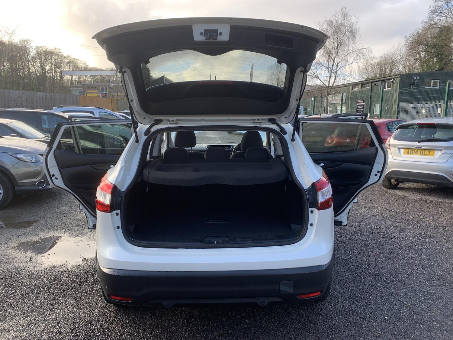 Used Nissan Qashqai 2017 for sale - 77897937: Photo 56