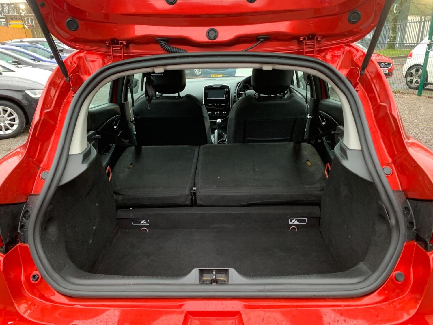 Used Renault Clio 2015 for sale - 77591051: Photo 28