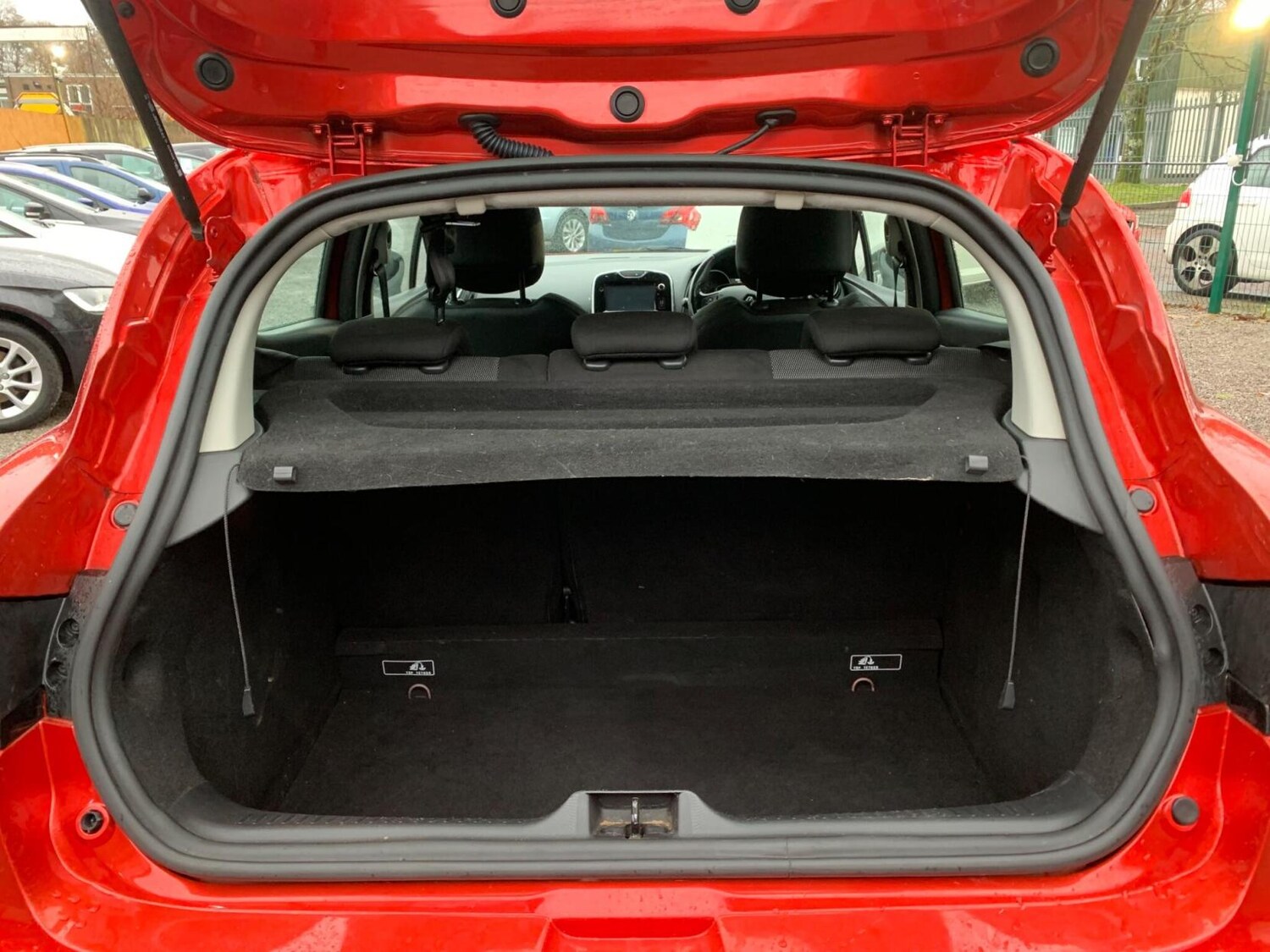 Used Renault Clio 2015 for sale - 77591051: Photo 30