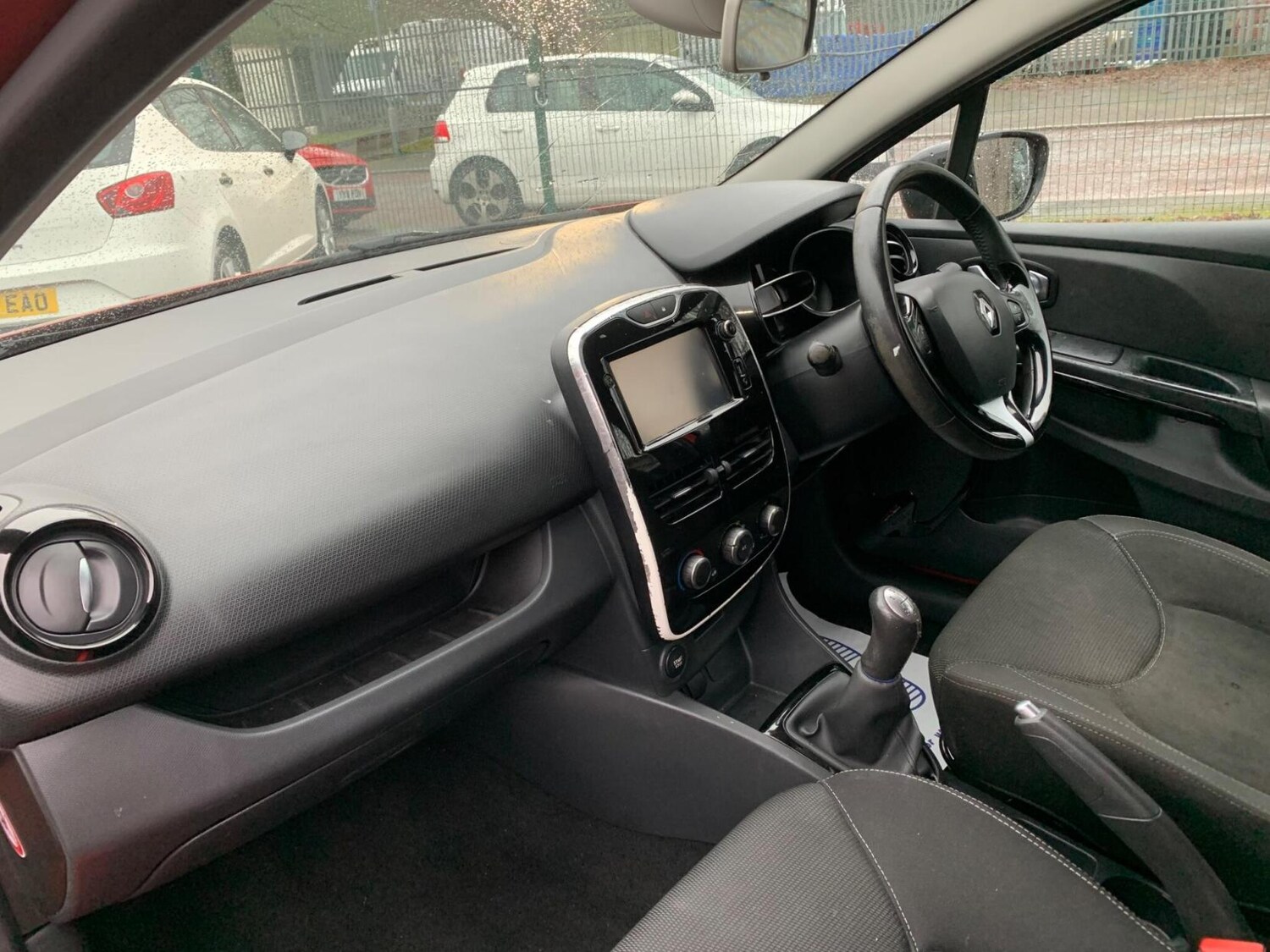 Used Renault Clio 2015 for sale - 77591051: Photo 39