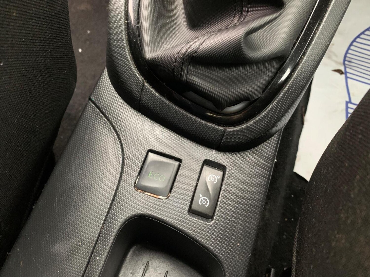 Used Renault Clio 2015 for sale - 77591051: Photo 41