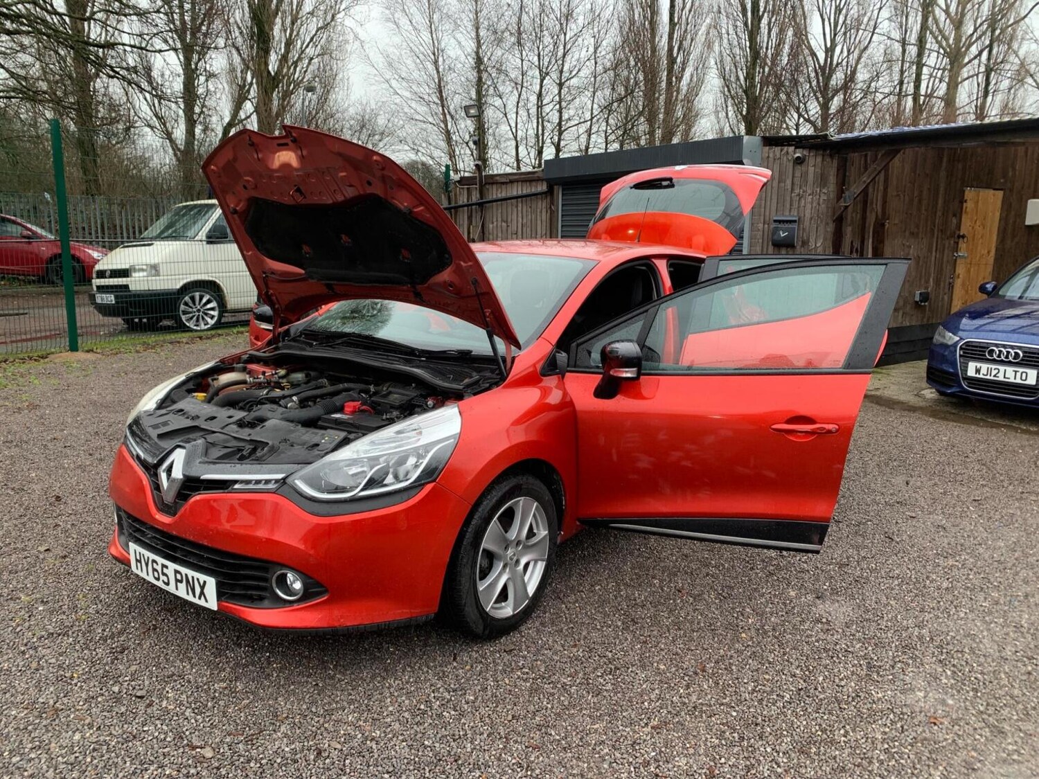 Used Renault Clio 2015 for sale - 77591051: Photo 58