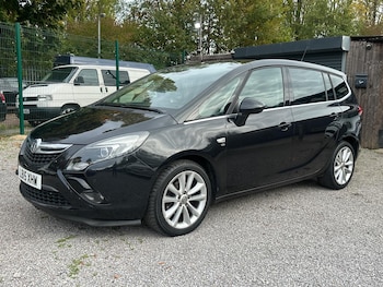 2015 (15) - 1.4T Elite 5dr