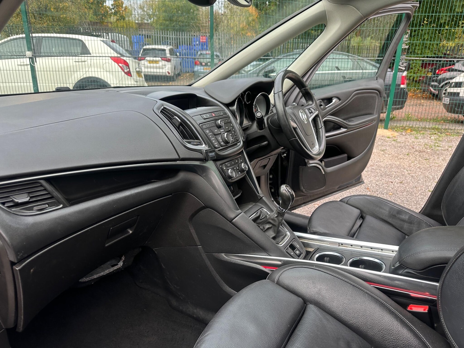 Used Vauxhall Zafira Tourer 2015 for sale - 76349388: Photo 52