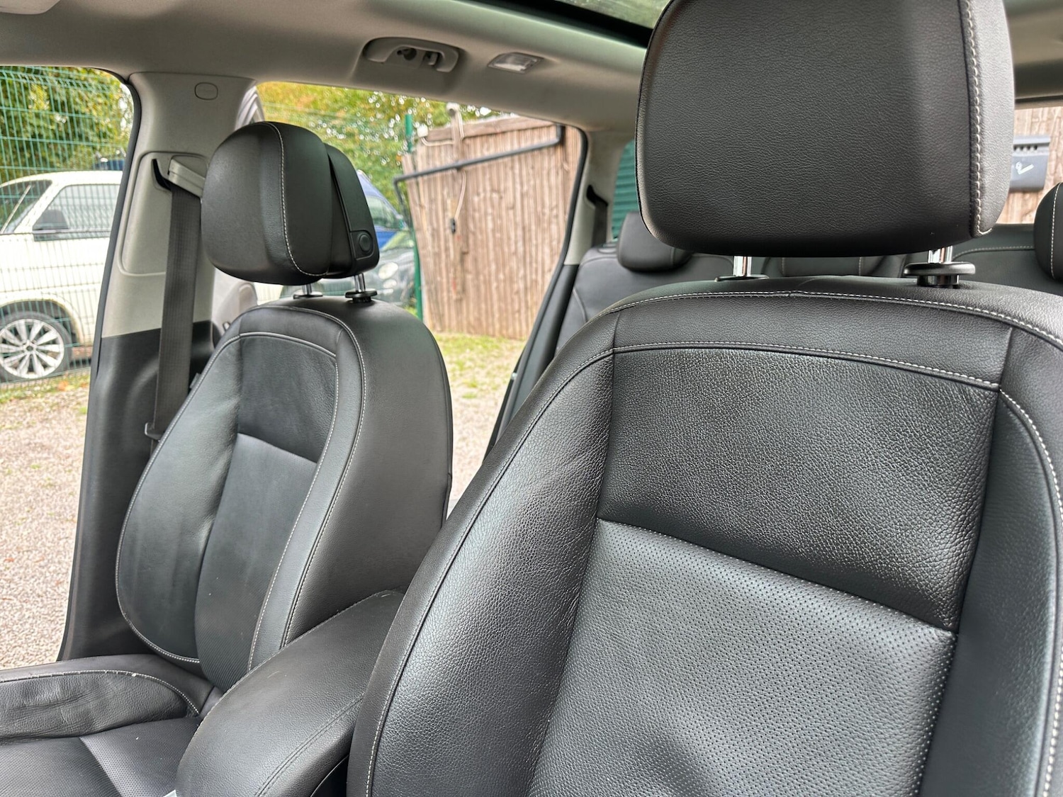 Used Vauxhall Zafira Tourer 2015 for sale - 76349388: Photo 54