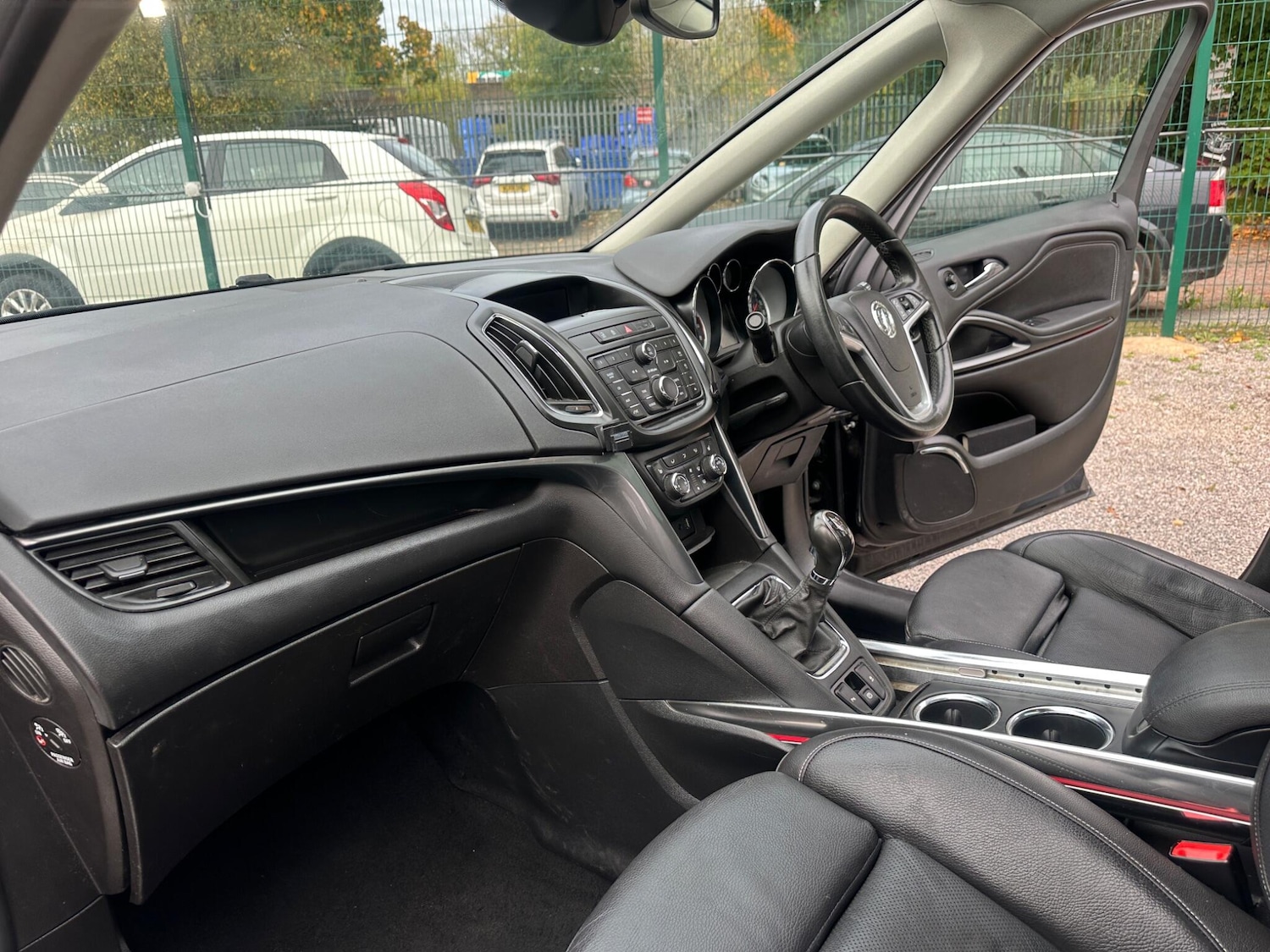 Used Vauxhall Zafira Tourer 2015 for sale - 76349388: Photo 60