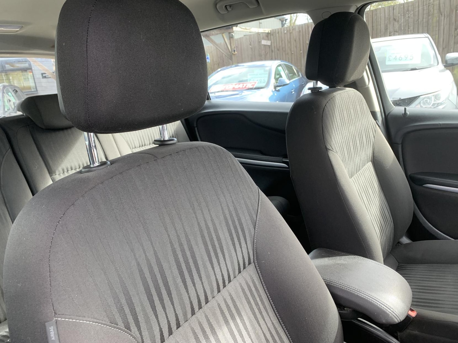 Used Vauxhall Zafira 2016 for sale - 78140556: Photo 10