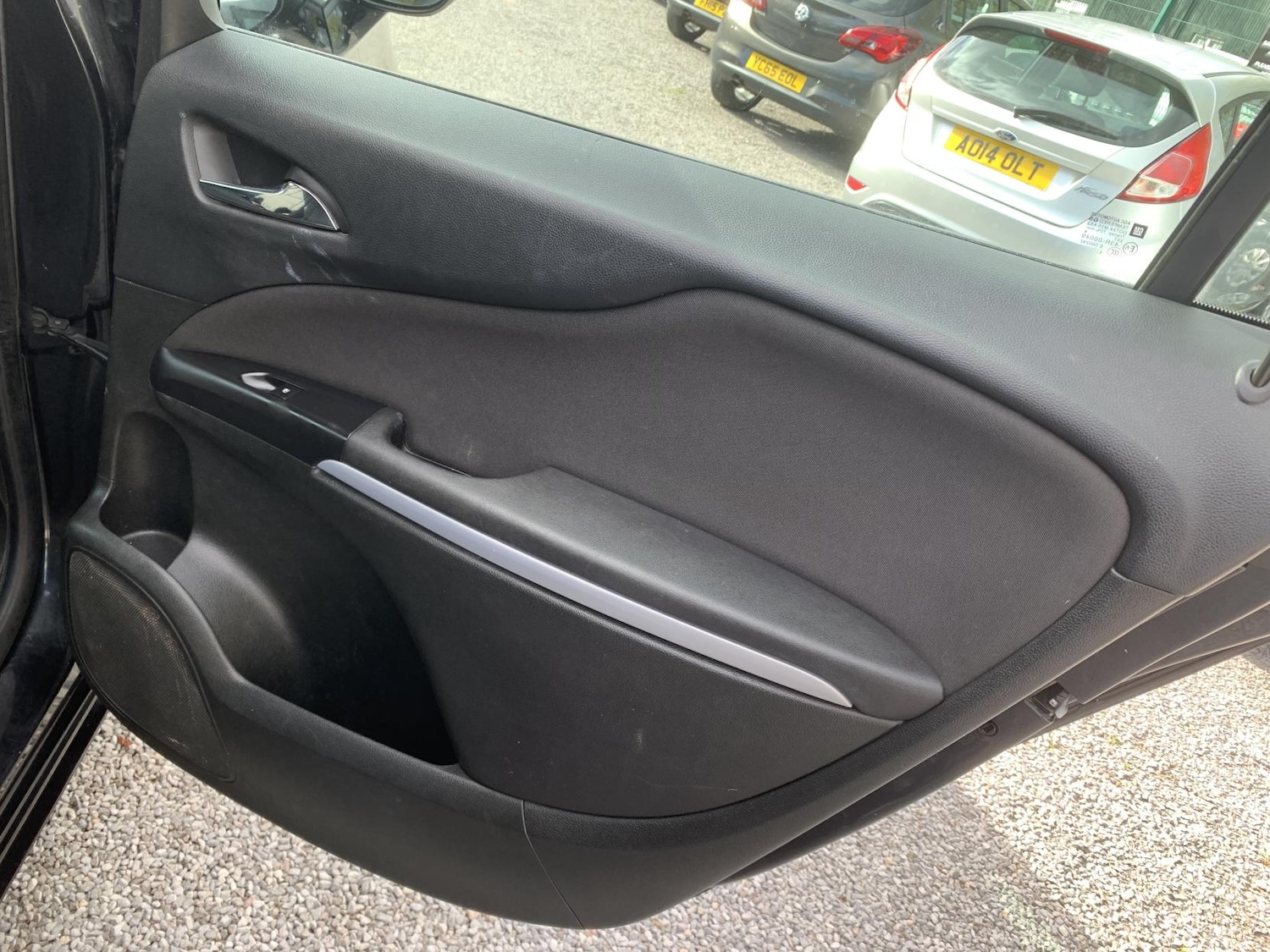 Used Vauxhall Zafira 2016 for sale - 78140556: Photo 25