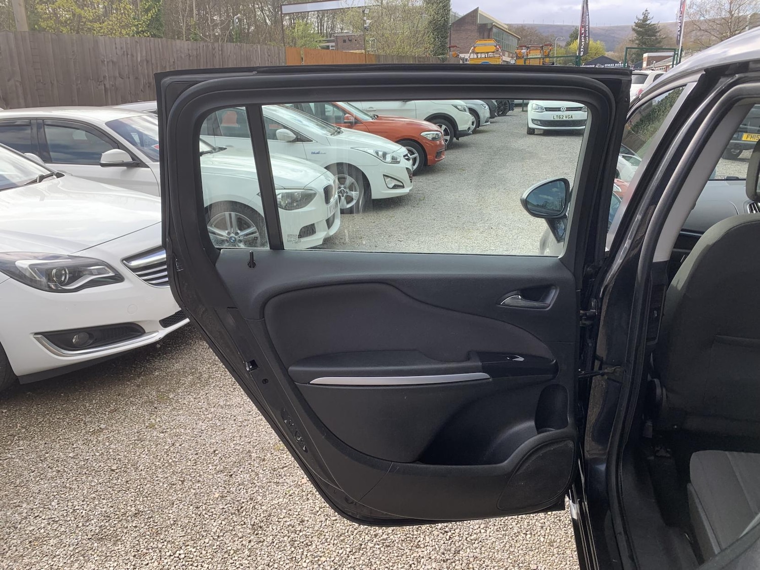 Used Vauxhall Zafira 2016 for sale - 78140556: Photo 31