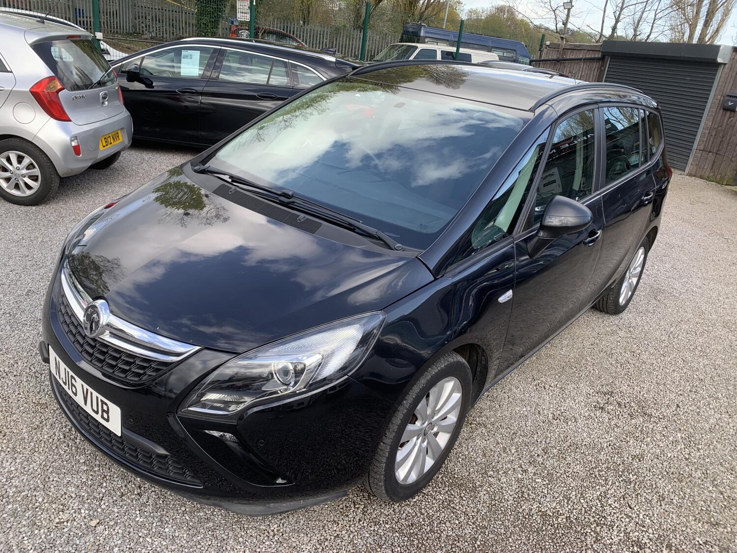 Used Vauxhall Zafira 2016 for sale - 78140556: Photo 79