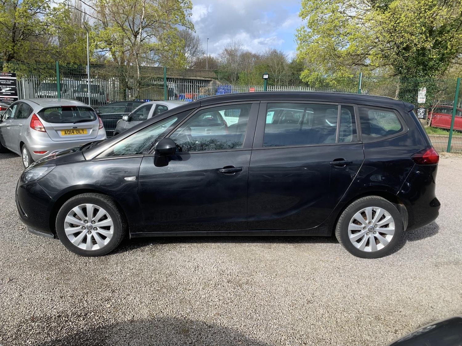 Used Vauxhall Zafira 2016 for sale - 78140556: Photo 9