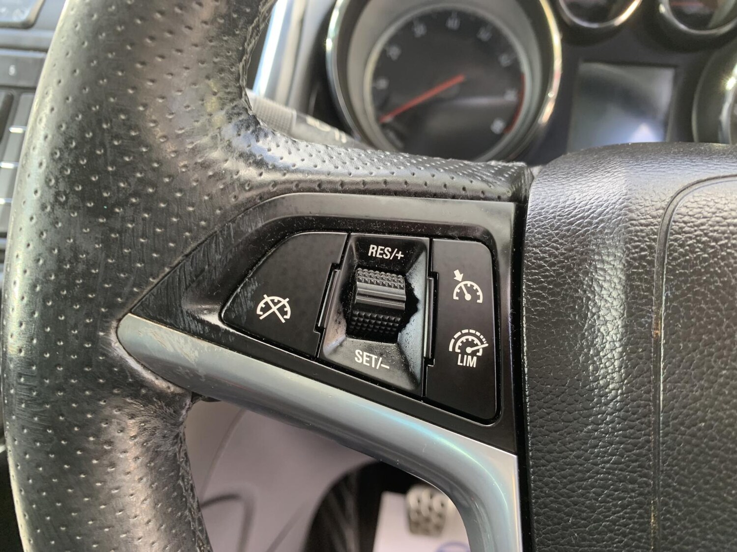 Used Vauxhall Zafira Tourer 2016 for sale - 78140557: Photo 13