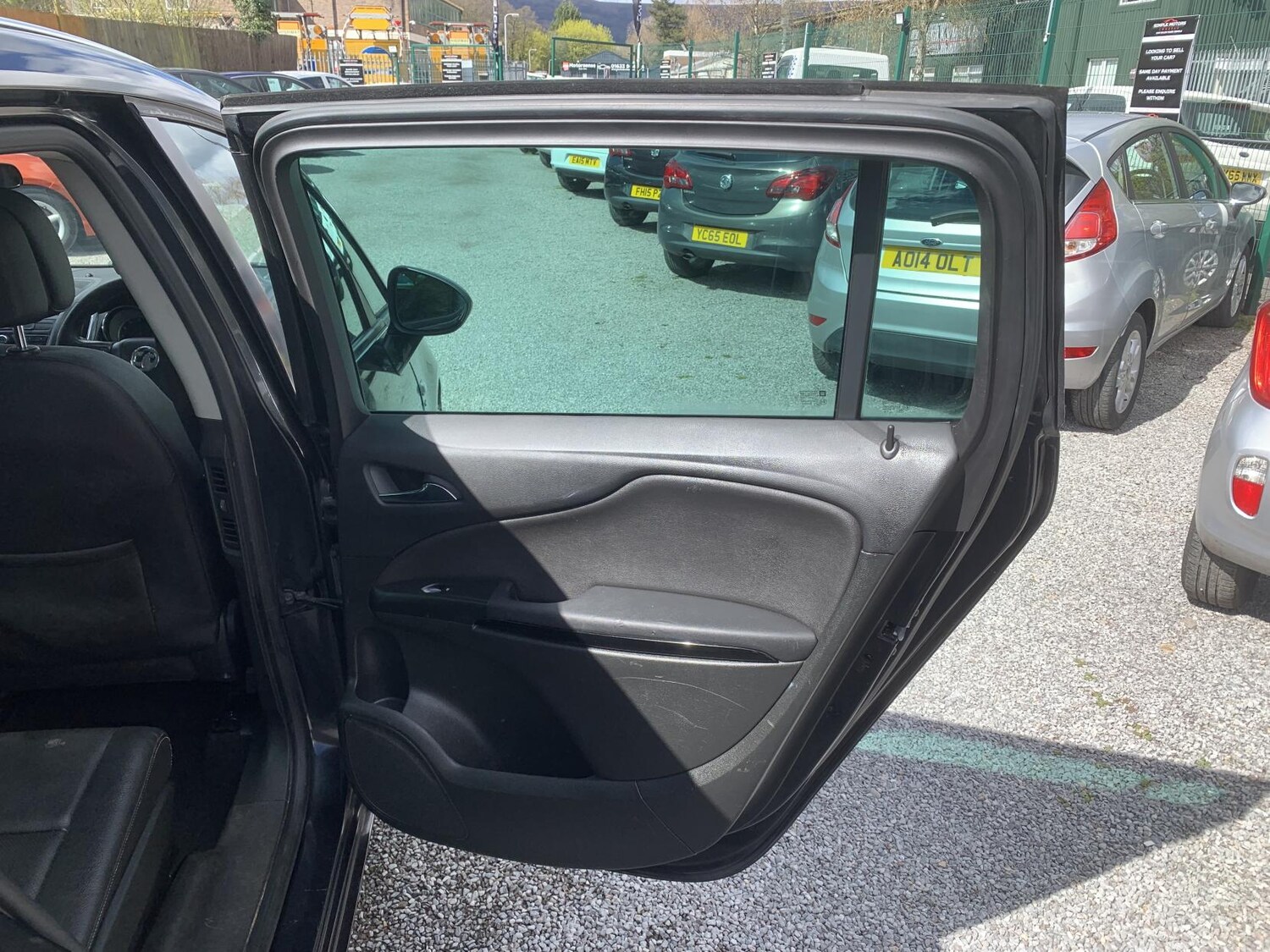 Used Vauxhall Zafira Tourer 2016 for sale - 78140557: Photo 24