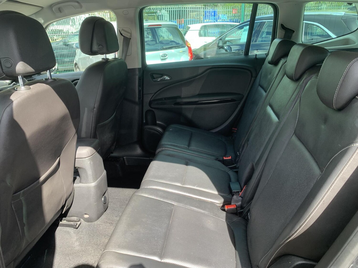 Used Vauxhall Zafira Tourer 2016 for sale - 78140557: Photo 31