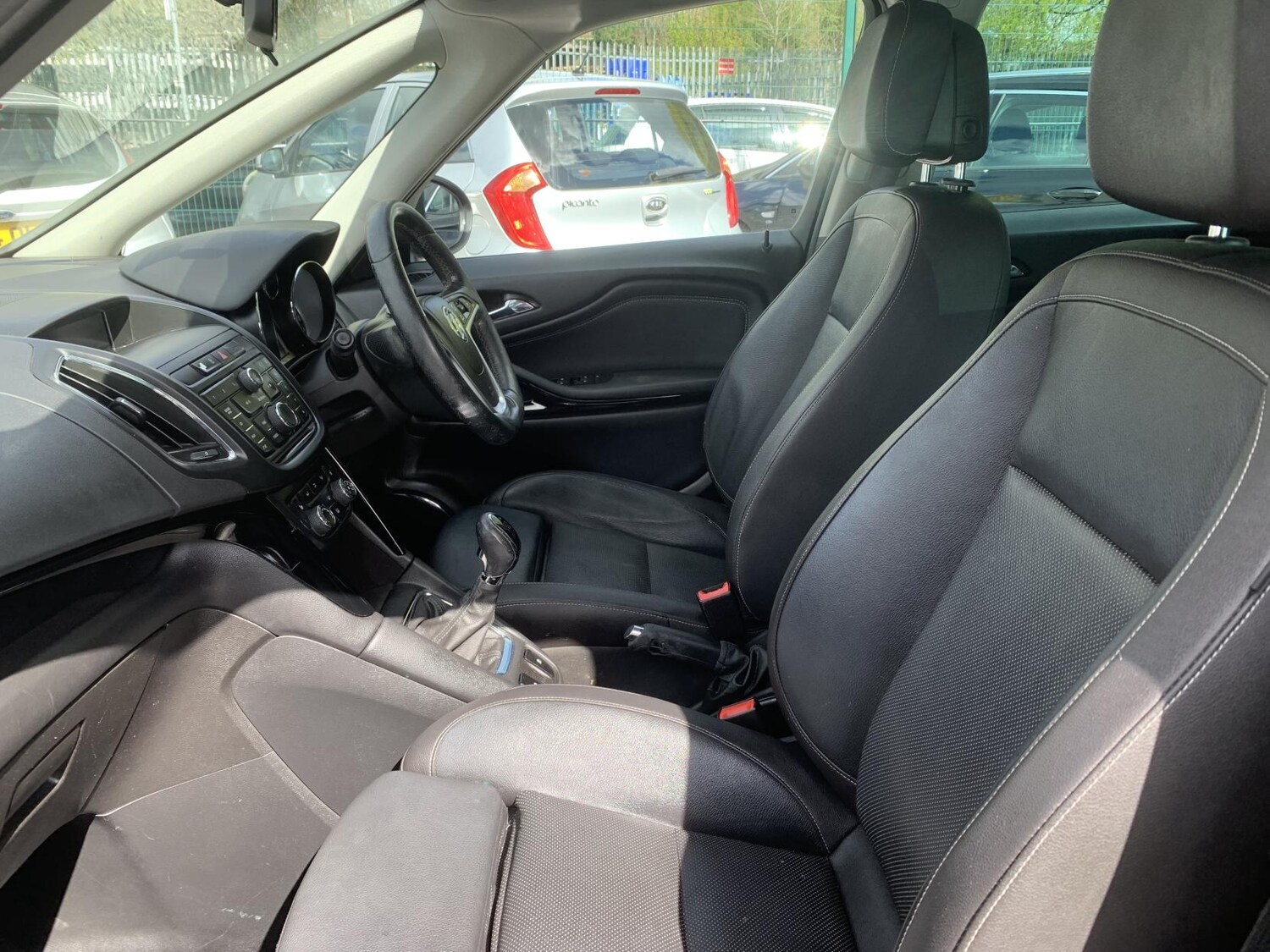 Used Vauxhall Zafira Tourer 2016 for sale - 78140557: Photo 38
