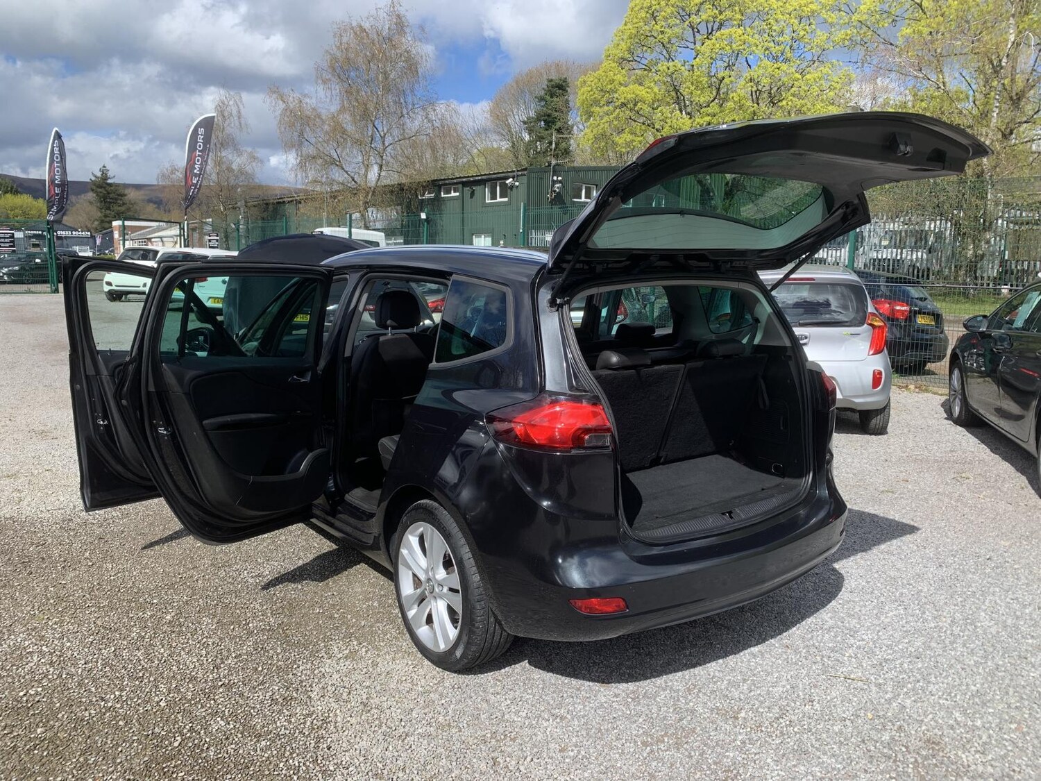 Used Vauxhall Zafira Tourer 2016 for sale - 78140557: Photo 52