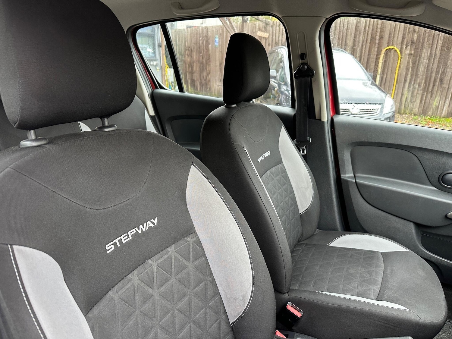 Used Dacia Sandero Stepway for sale - 76485907: Photo 10