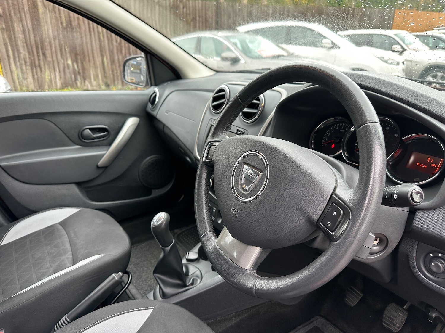 Used Dacia Sandero Stepway for sale - 76485907: Photo 11