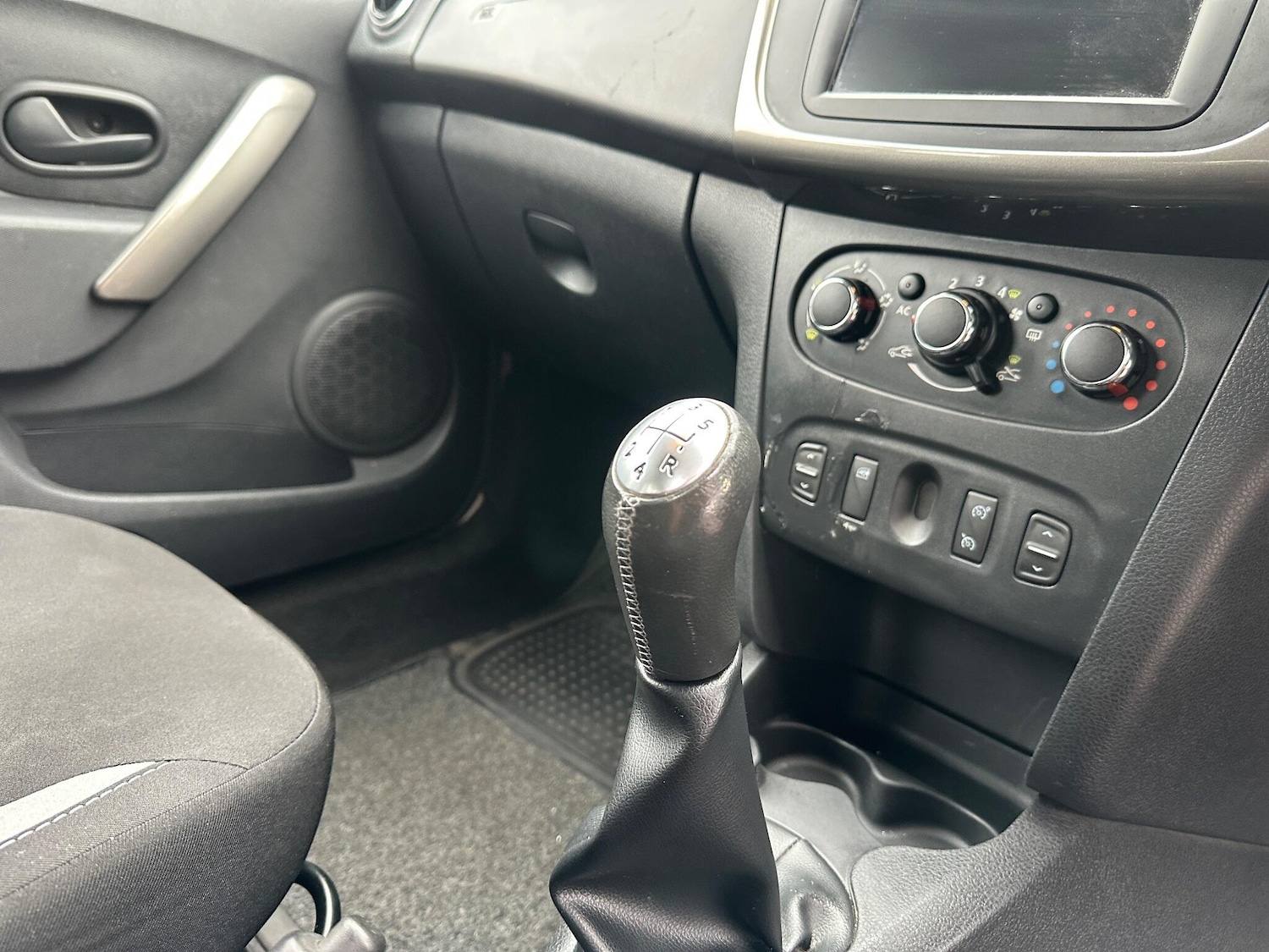 Used Dacia Sandero Stepway for sale - 76485907: Photo 16