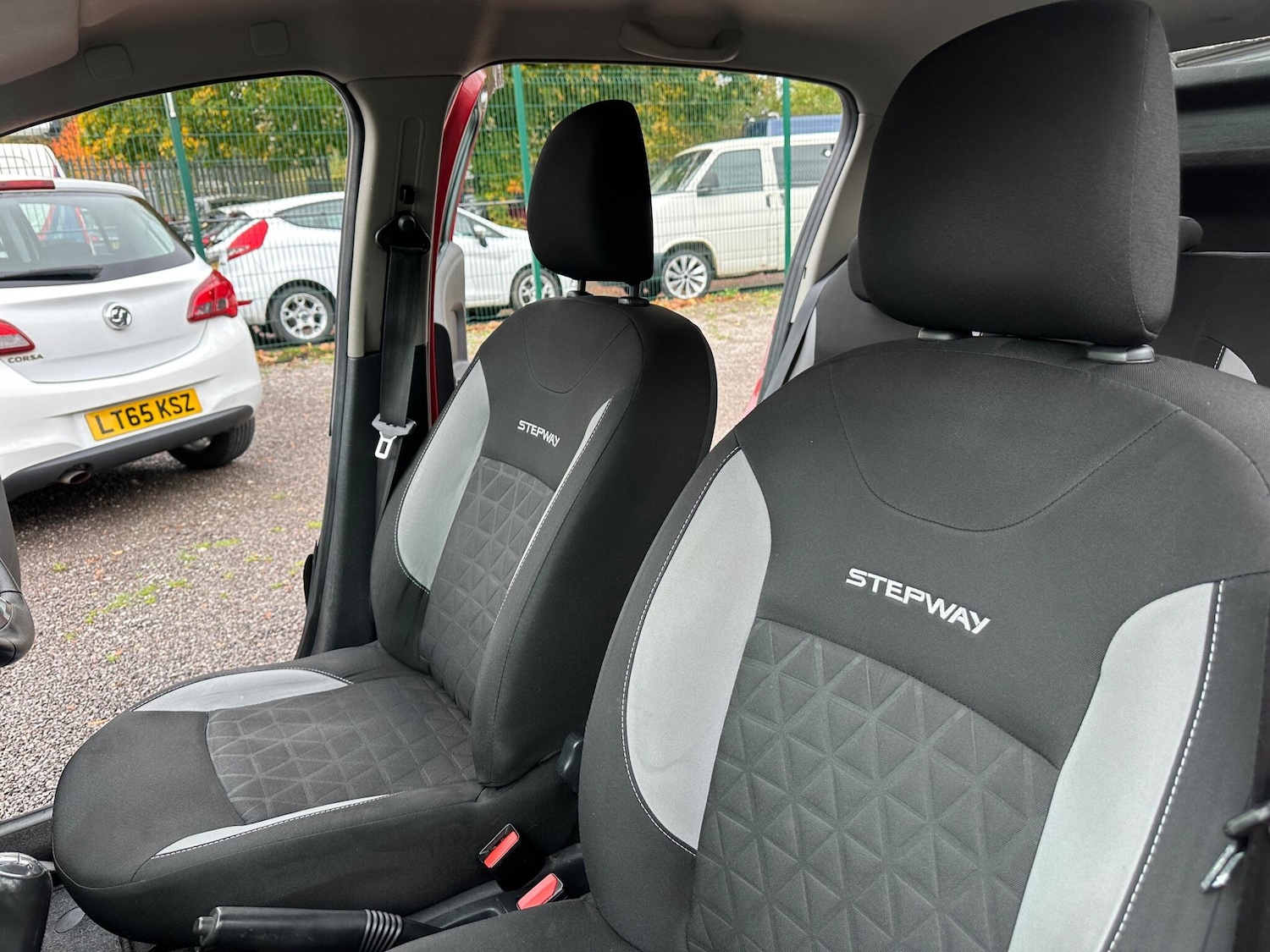 Used Dacia Sandero Stepway for sale - 76485907: Photo 40