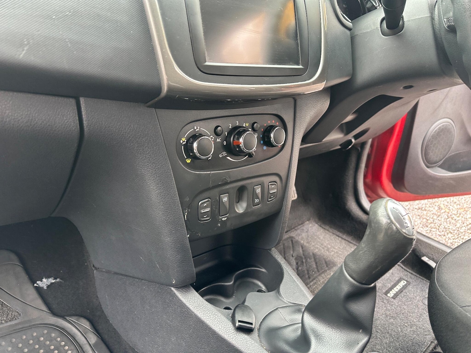 Used Dacia Sandero Stepway for sale - 76485907: Photo 46