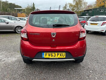 Used Dacia Sandero Stepway 2013 for sale - 76485907: Photo