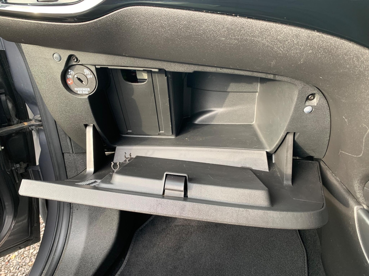 Used Vauxhall Corsa 2015 for sale - 77203424: Photo 35