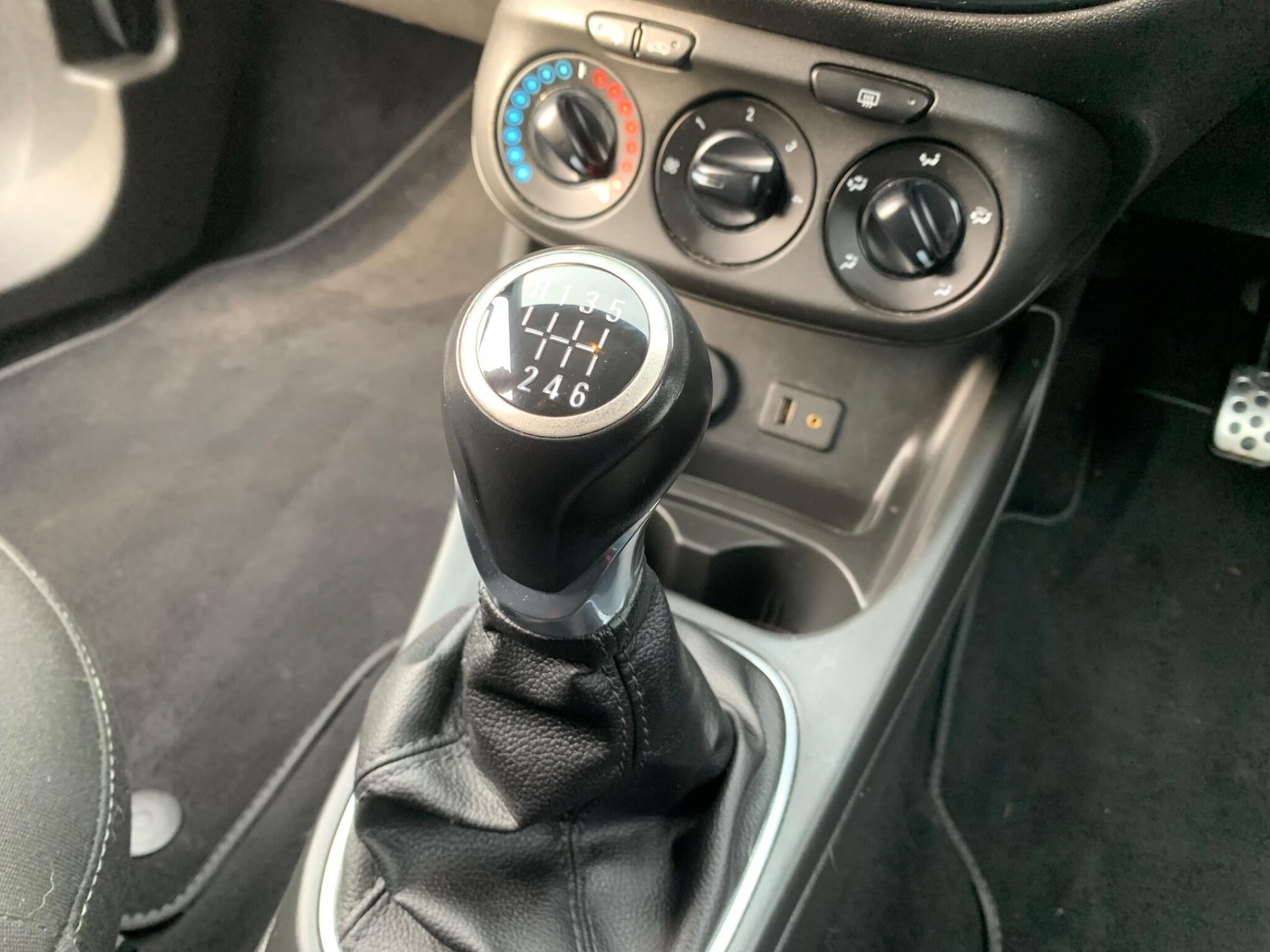 Used Vauxhall Corsa 2015 for sale - 77203424: Photo 37