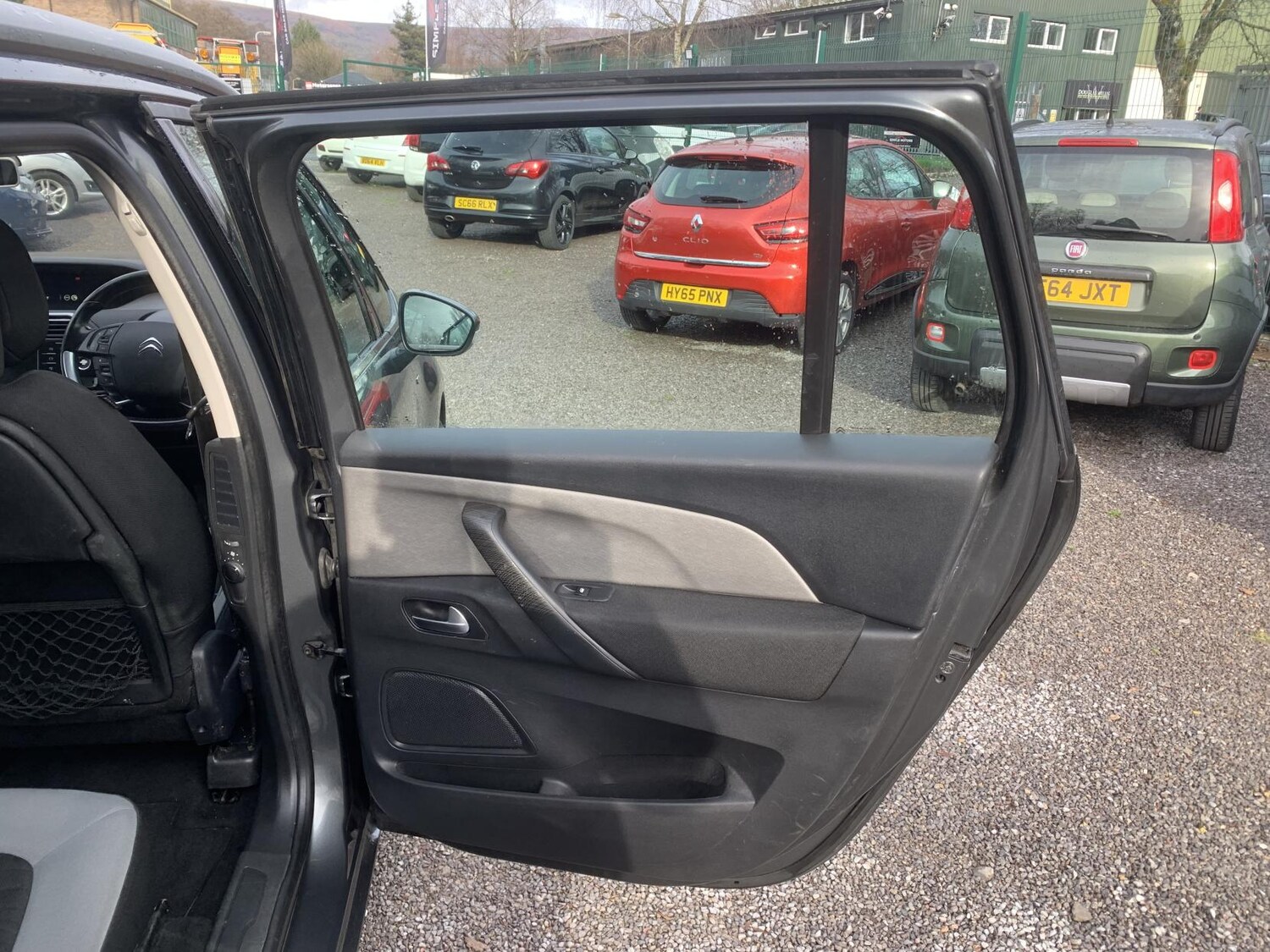 Used Citroen Grand C4 Picasso 2016 for sale - 77822702: Photo 23