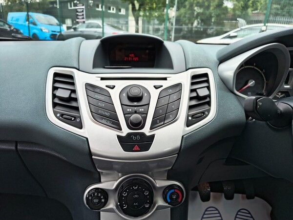 Used Ford Fiesta 2009 for sale - 75401177: Photo 31