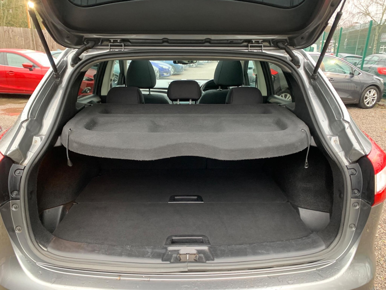 Used Nissan Qashqai 2016 for sale - 77331584: Photo 32