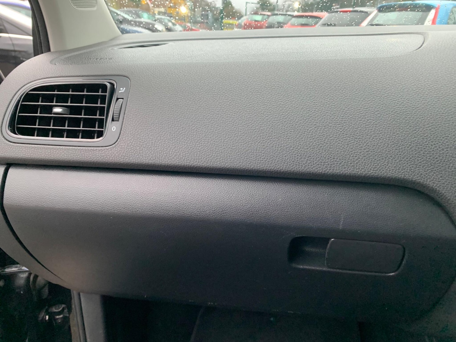 Used Volkswagen Polo 2013 for sale - 77143268: Photo 43