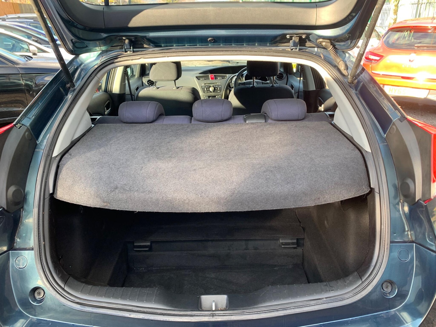 Used Honda Civic 2012 for sale - 77163042: Photo 29