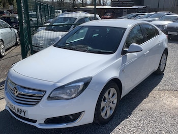 Vauxhall Insignia feature image