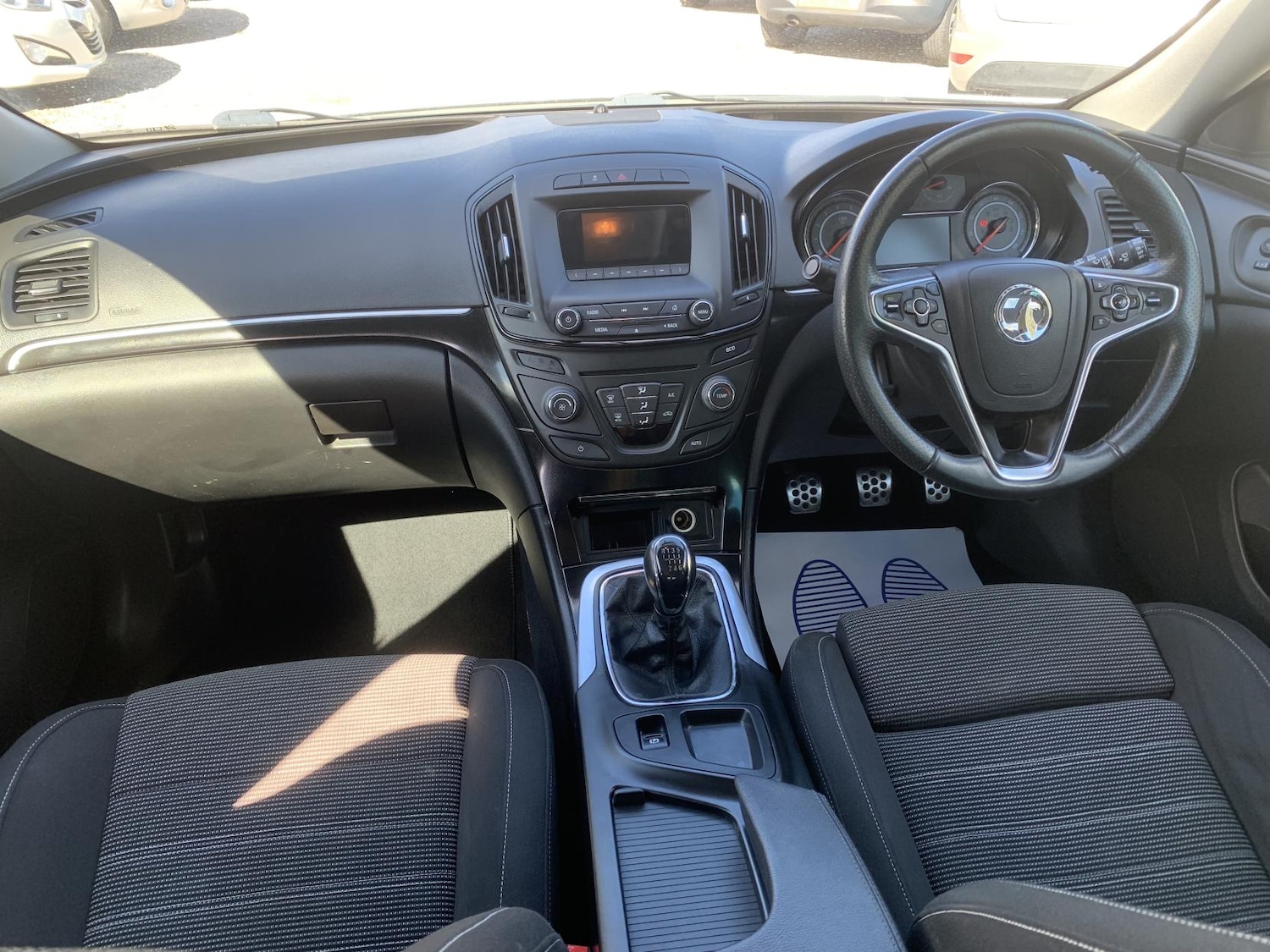 Used Vauxhall Insignia 2015 for sale - 78081710: Photo 34