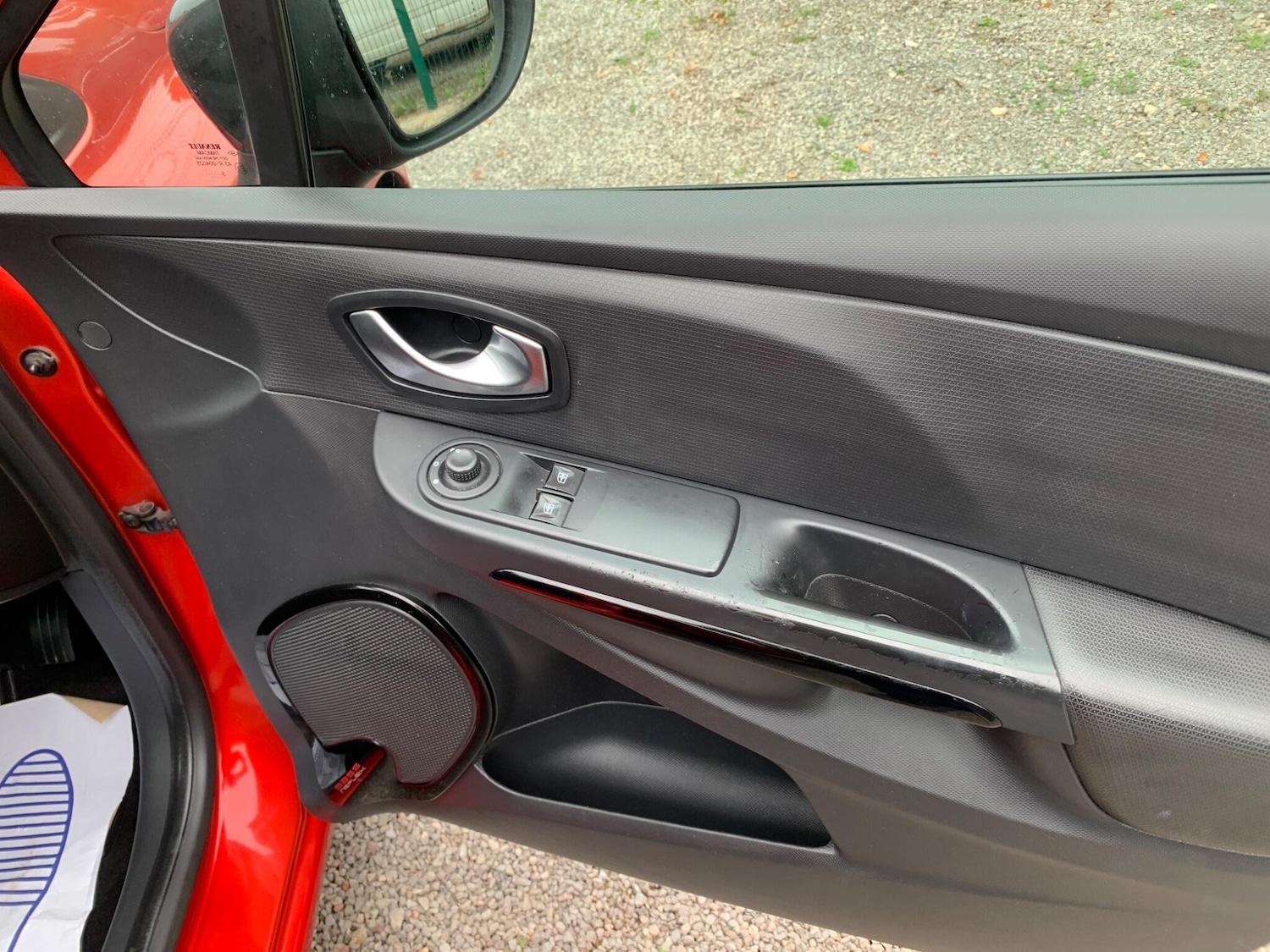 Used Renault Clio 2015 for sale - 76247349: Photo 14