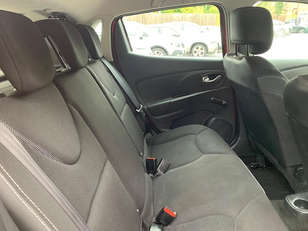 Used Renault Clio 2015 for sale - 76247349: Photo 16