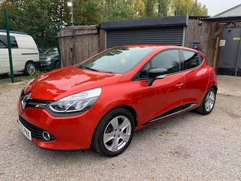 2015 (65) - 0.9 TCe Dynamique Nav Euro 6 (s/s) 5dr