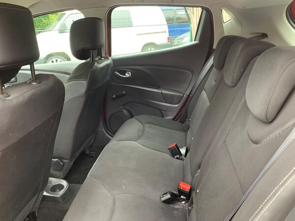 Used Renault Clio 2015 for sale - 76247349: Photo 27