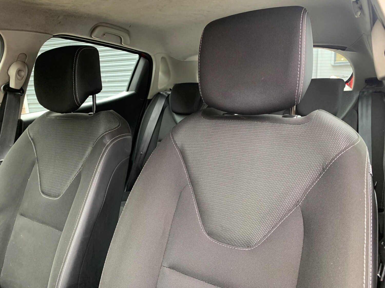 Used Renault Clio 2015 for sale - 76247349: Photo 33