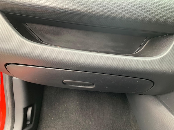 Used Renault Clio 2015 for sale - 76247349: Photo 36