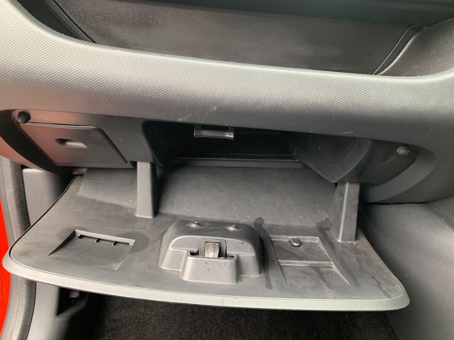 Used Renault Clio 2015 for sale - 76247349: Photo 38