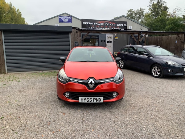 Used Renault Clio 2015 for sale - 76247349: Photo 3