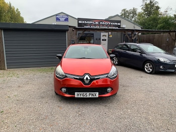 Used Renault Clio 2015 for sale - 76247349: Photo 3