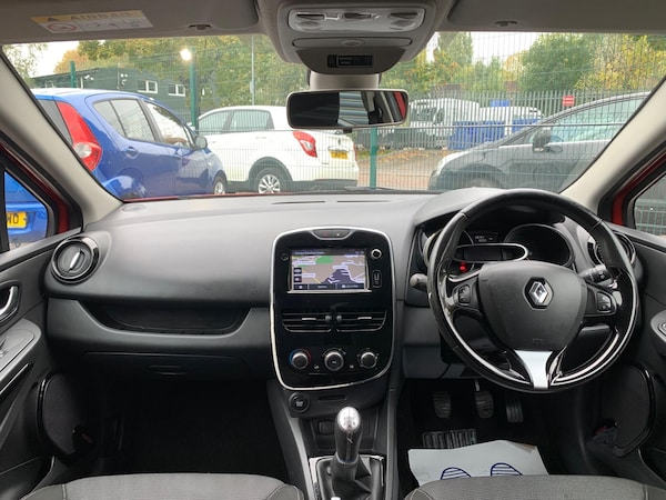 Used Renault Clio 2015 for sale - 76247349: Photo 43
