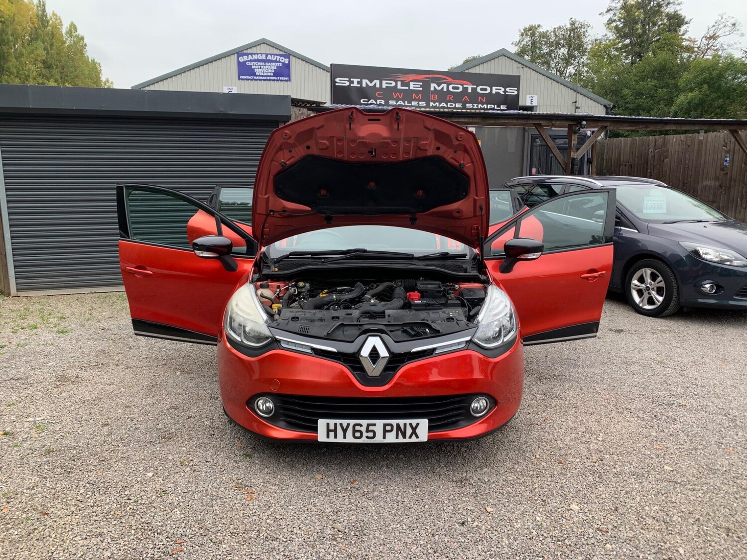 Used Renault Clio 2015 for sale - 76247349: Photo 49